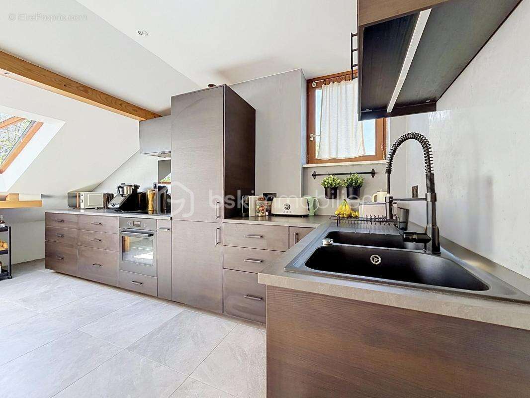 Brunstatt-Didenheim – Appartement 3 pièces de caractère au 4ᵉ et dernier étage - photo 5