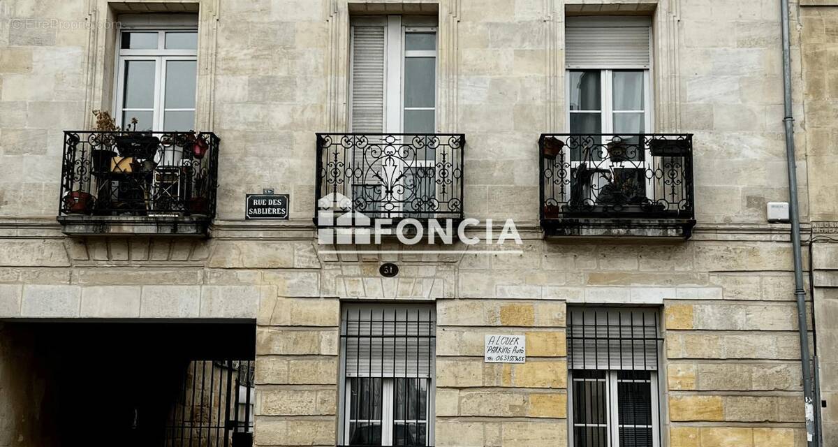 Appartement à BORDEAUX