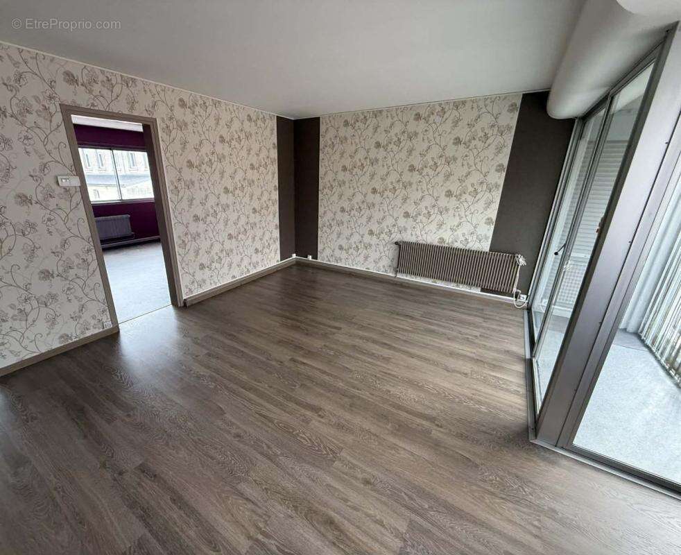 Appartement à CAUDRY