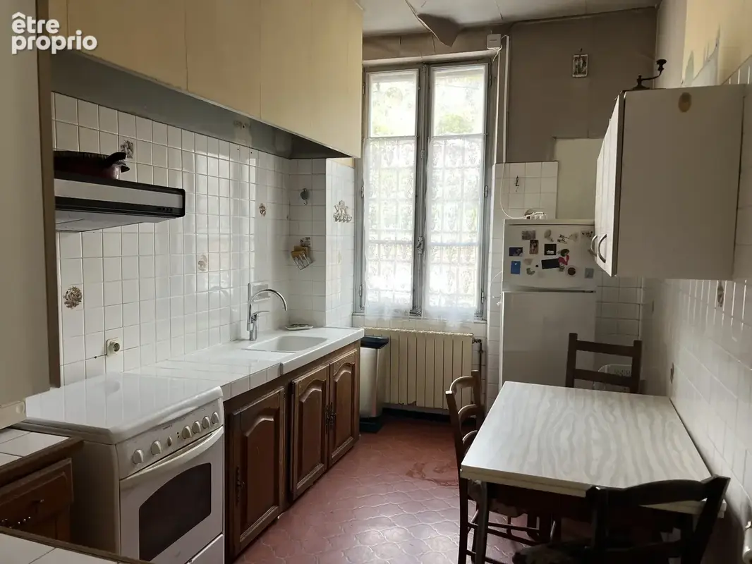 Maison de ville a restaurer - photo 2