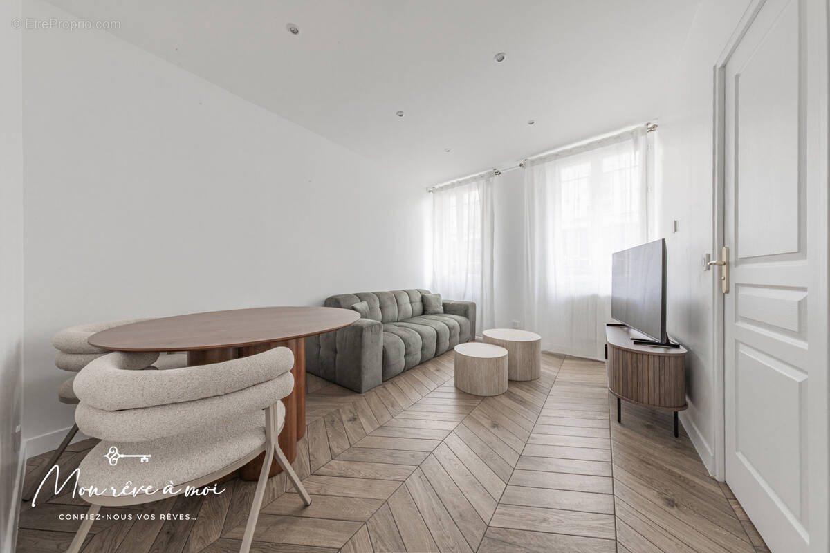 Appartement à PARIS-11E