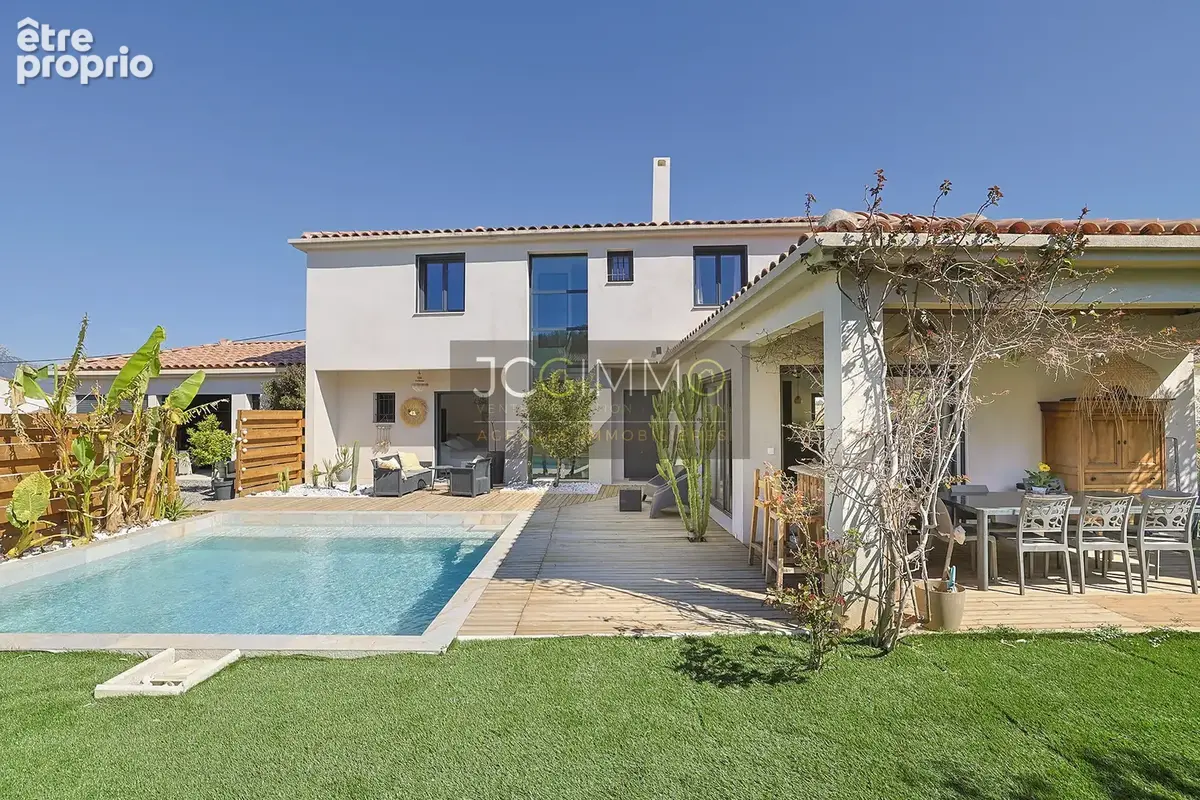 Villa contemporaine -152 m2 avec piscine et double garage à proximité des commodités - photo 13