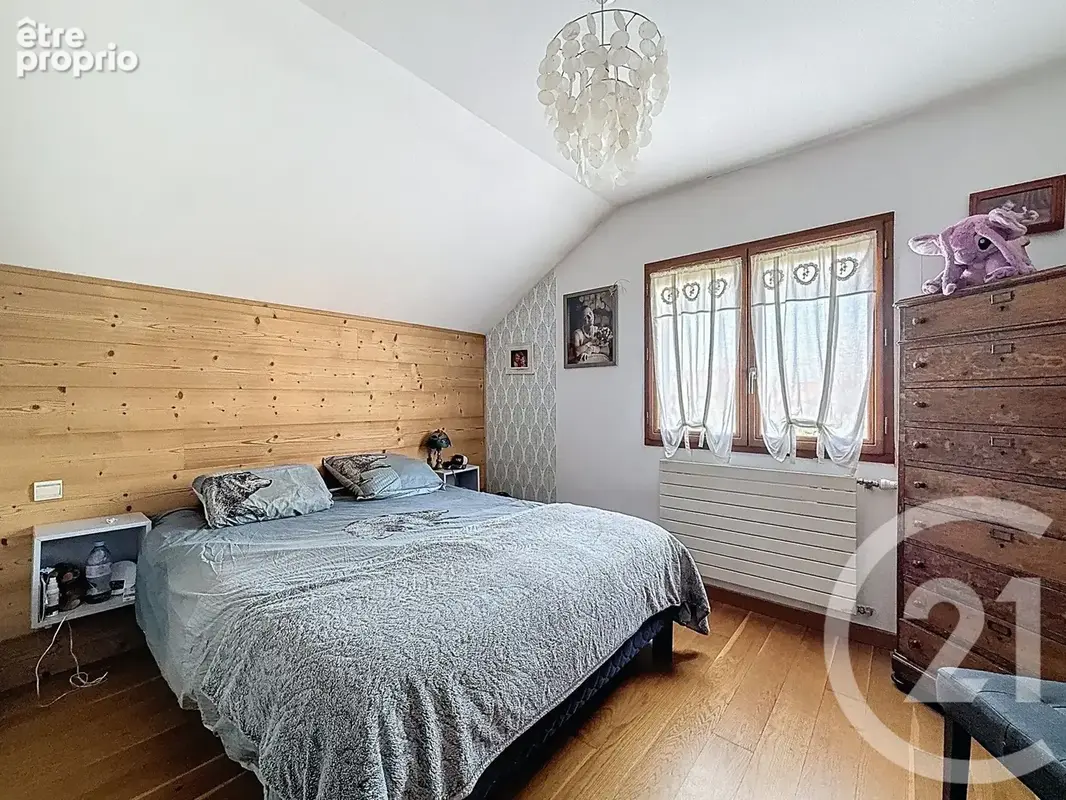 Maison 6 pièces 157 m² à vendre à Thyez (74300) - photo 9