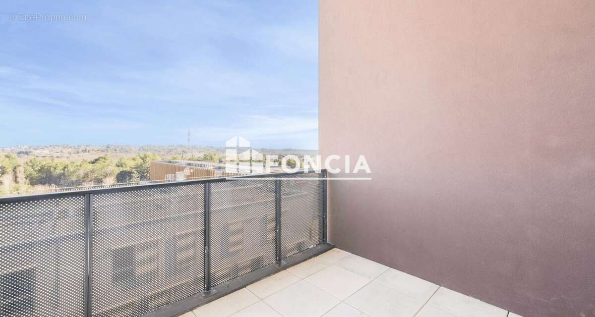 Appartement à JUVIGNAC