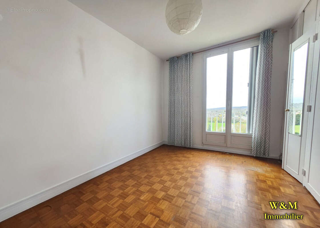 Appartement à LONGJUMEAU