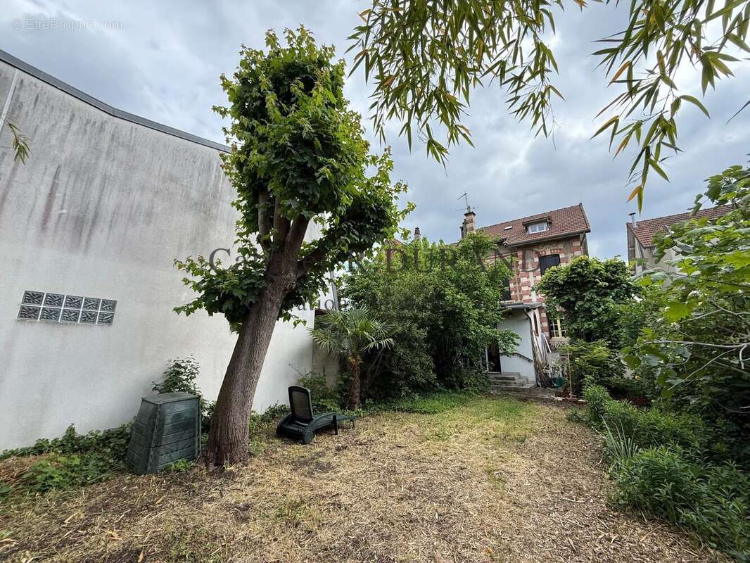 Maison à COLOMBES