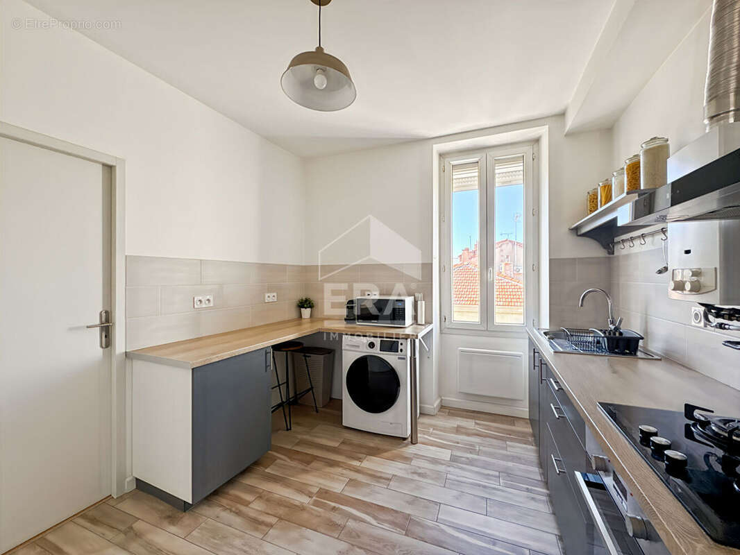 Appartement à MARSEILLE-14E