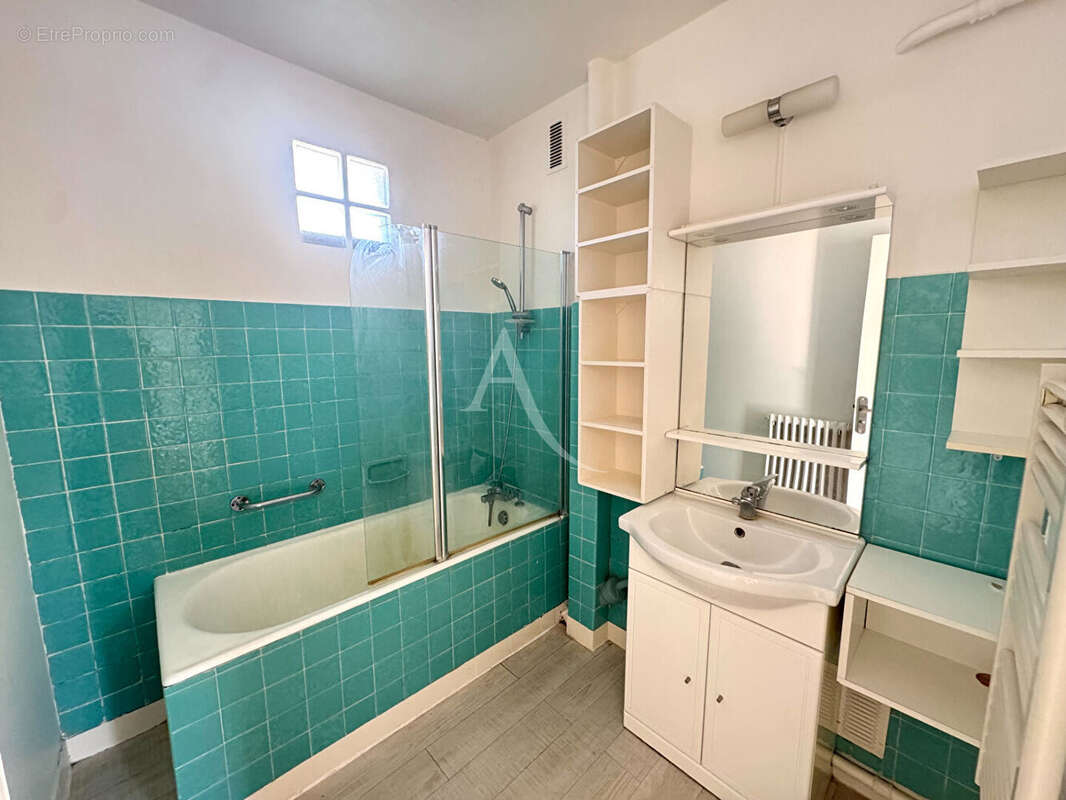 Appartement à FONTENAY-SOUS-BOIS