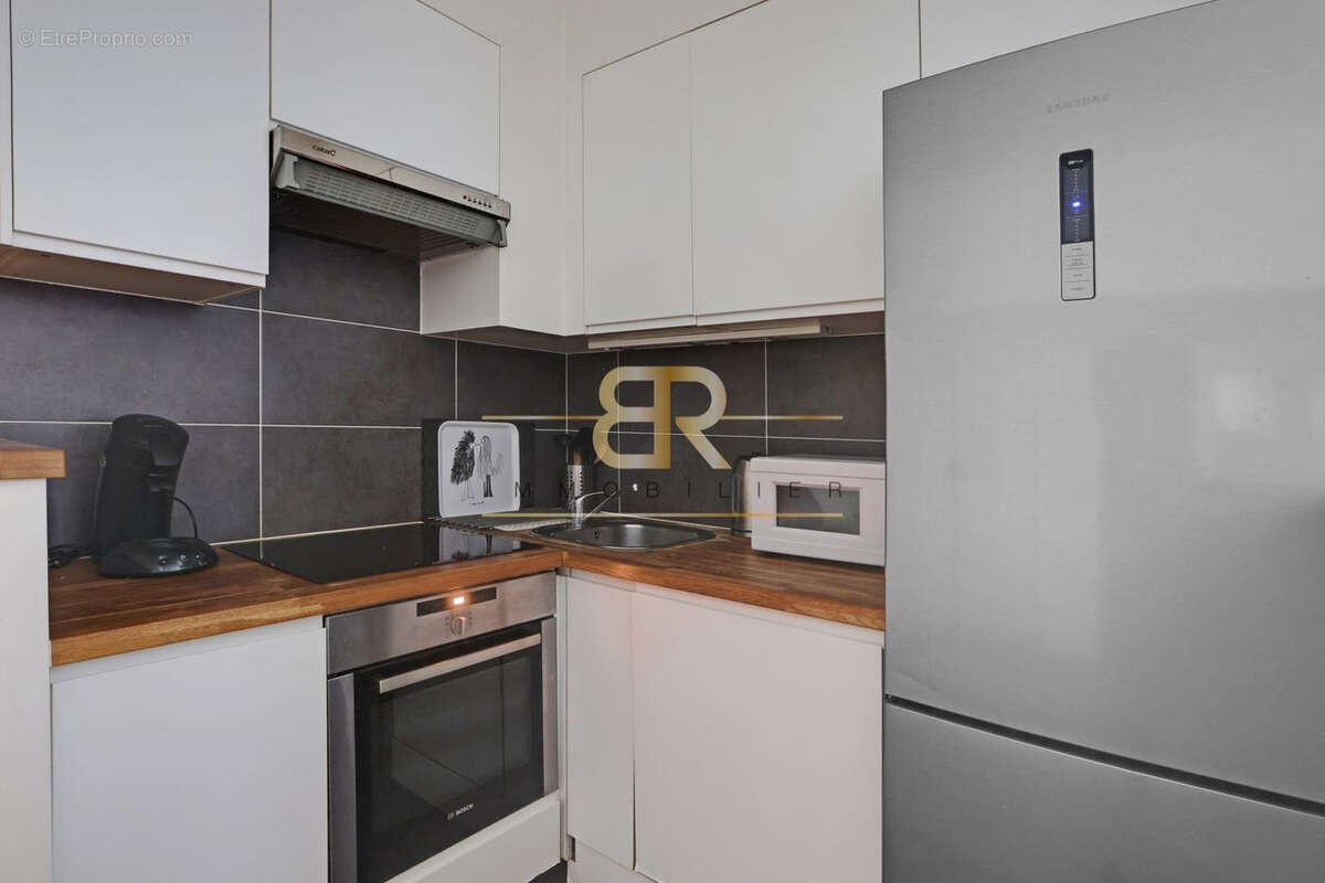 Appartement à PARIS-3E