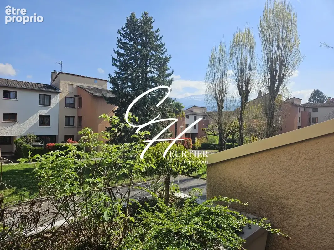 Appartement à VOIRON