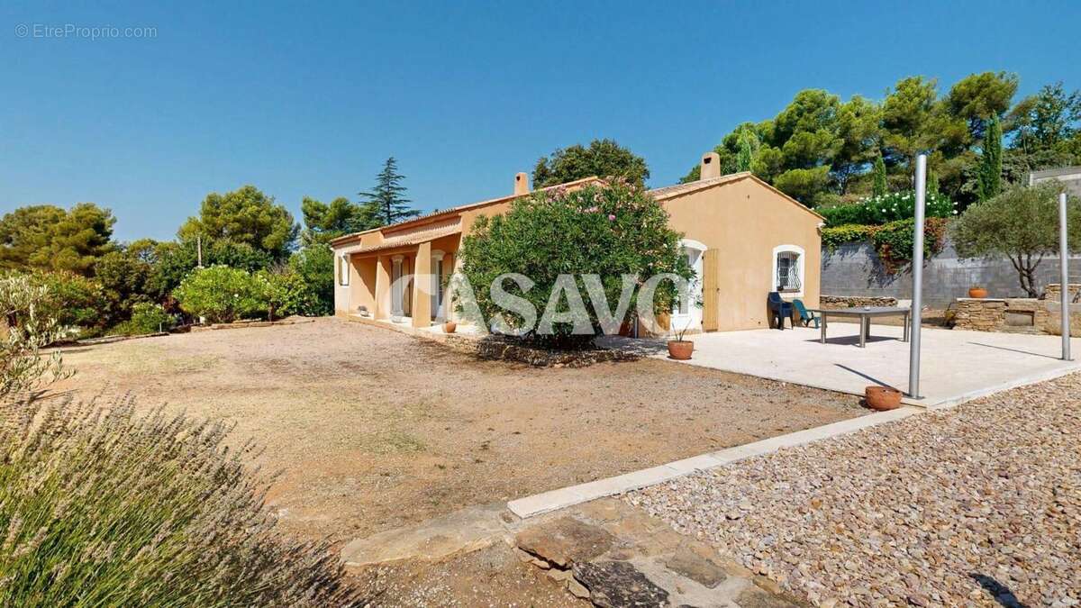 Maison à POURRIERES