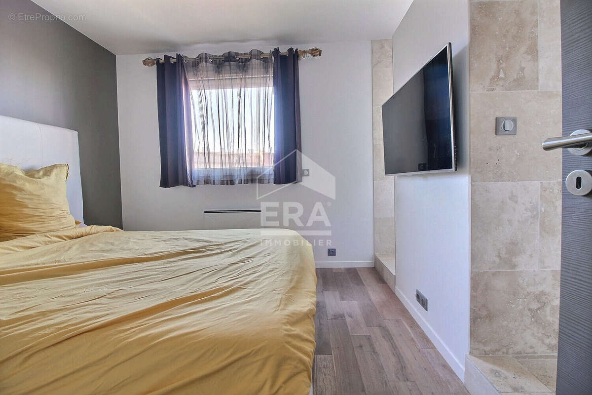 Appartement à SAINT-OUEN