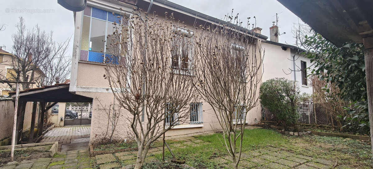 Maison à LYON-3E