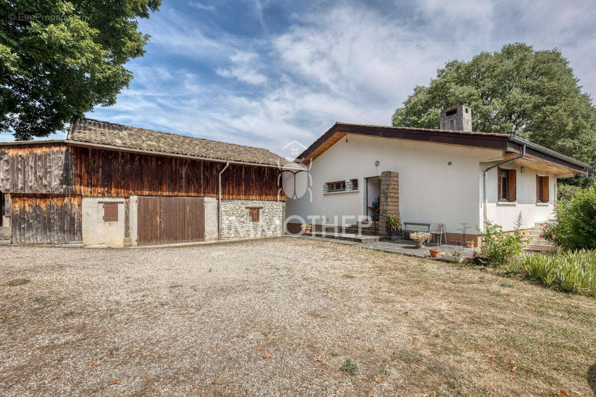 Maison 183 m² à Meylan  - photo 3