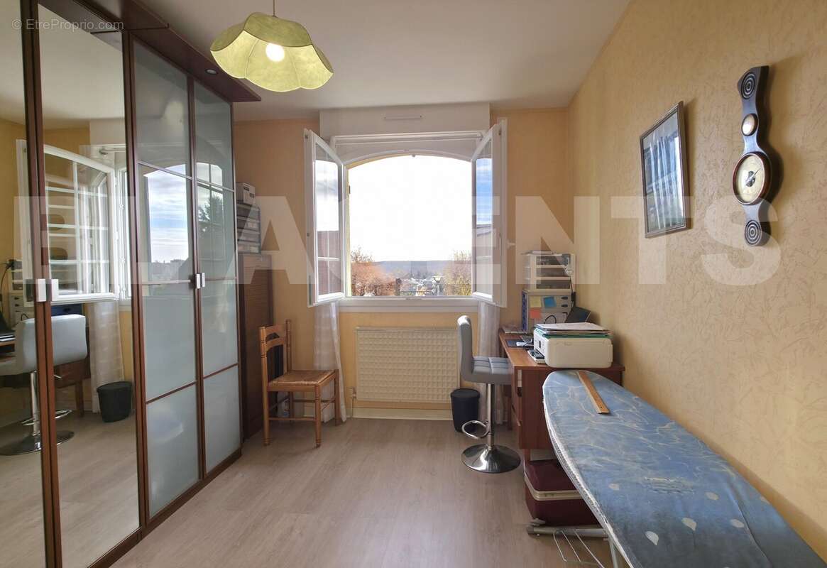 20251208_104054 - Maison à LE MANS