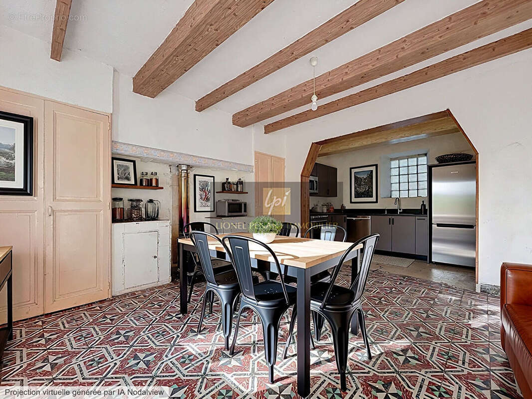 Maison à SARRIANS