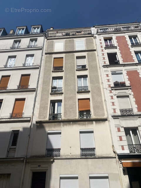 Appartement à PARIS-18E