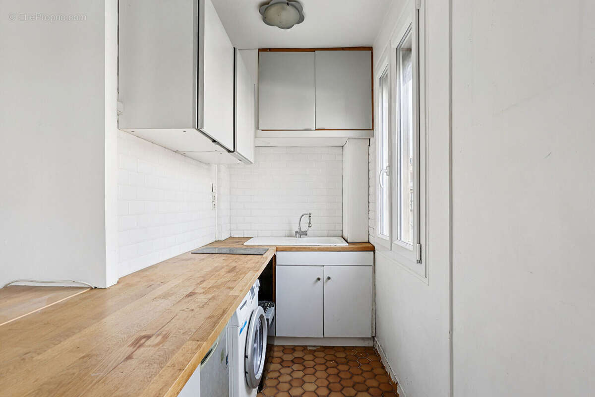 Appartement à PARIS-20E