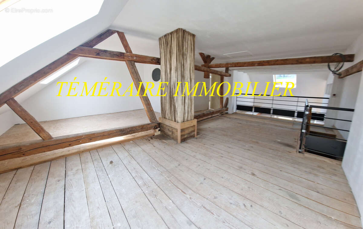 Appartement à FONCINE-LE-HAUT