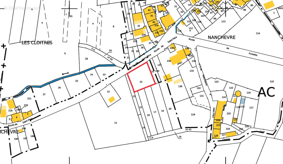 Terrain à SAINT-PERE