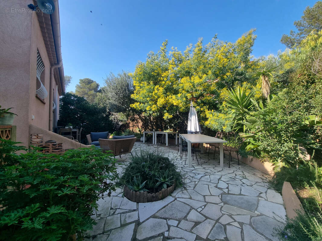 Maison à SAINT-RAPHAEL