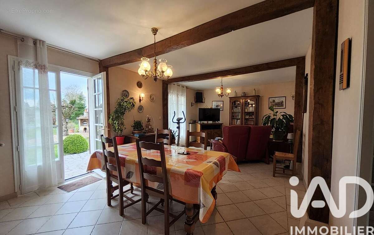 Photo 4 - Maison à SUEVRES