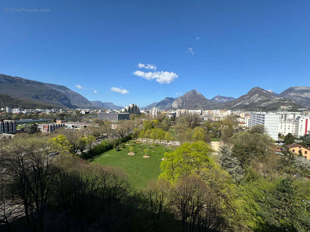 Appartement à GRENOBLE