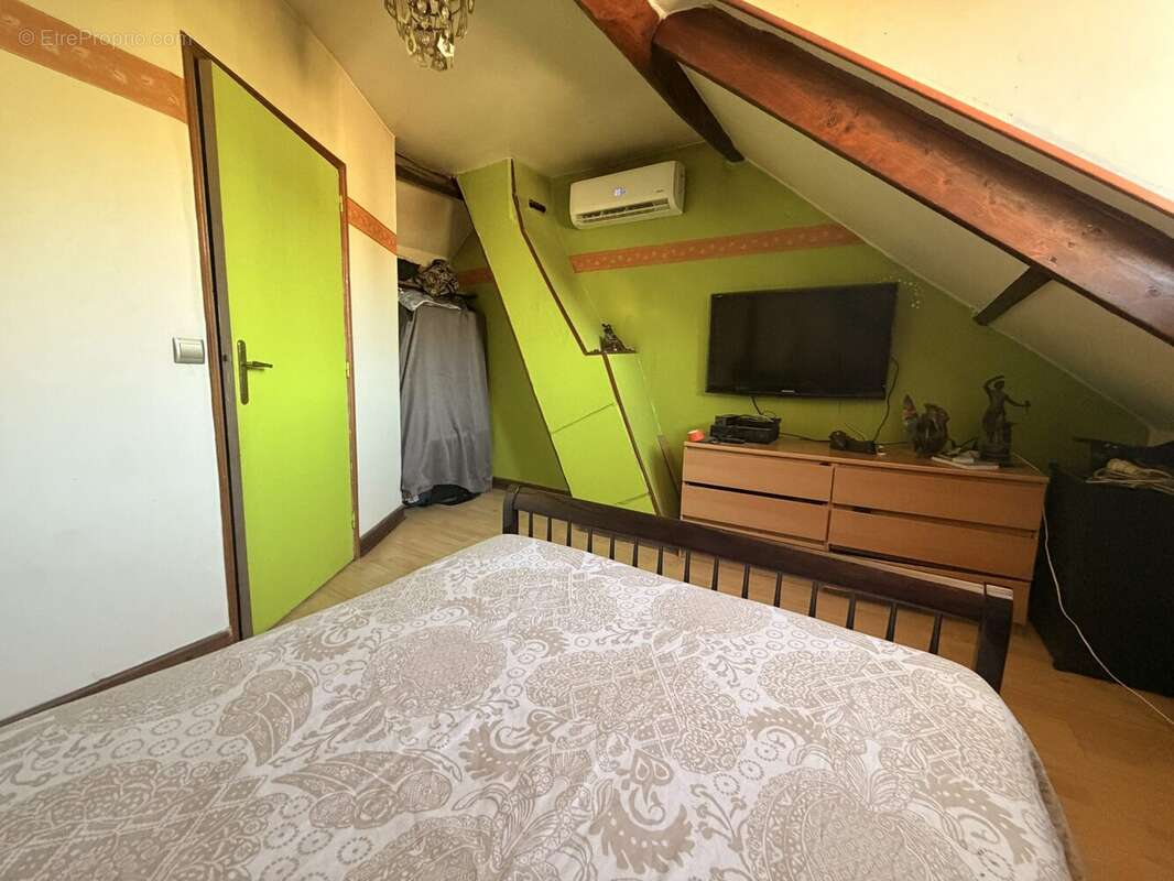 Maison 114 m² à Angervilliers  - photo 9