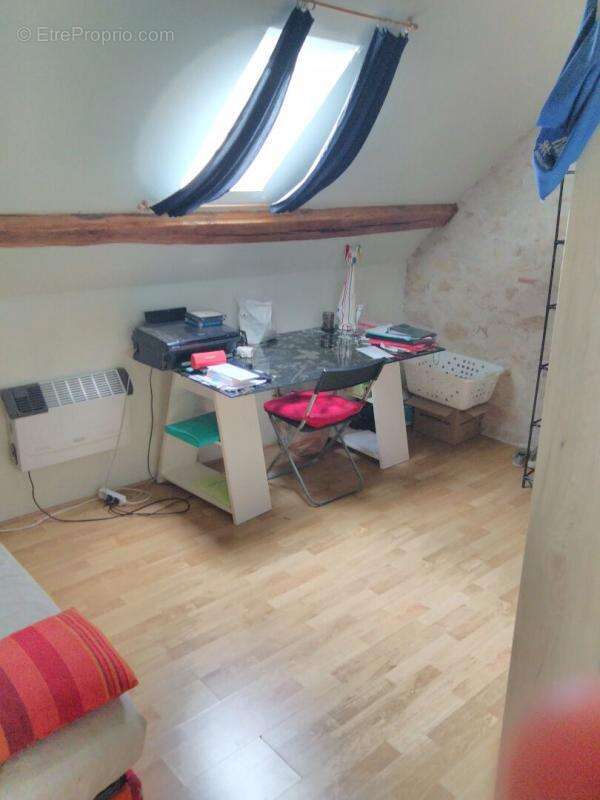 Maison à THEVET-SAINT-JULIEN