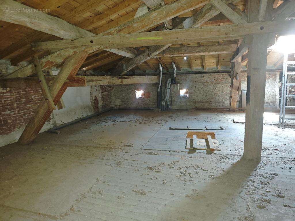 Appartement à VILLEFRANCHE-DE-LAURAGAIS