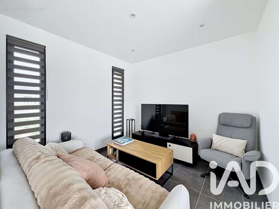 Maison 105 m² à Ruca  - photo 5