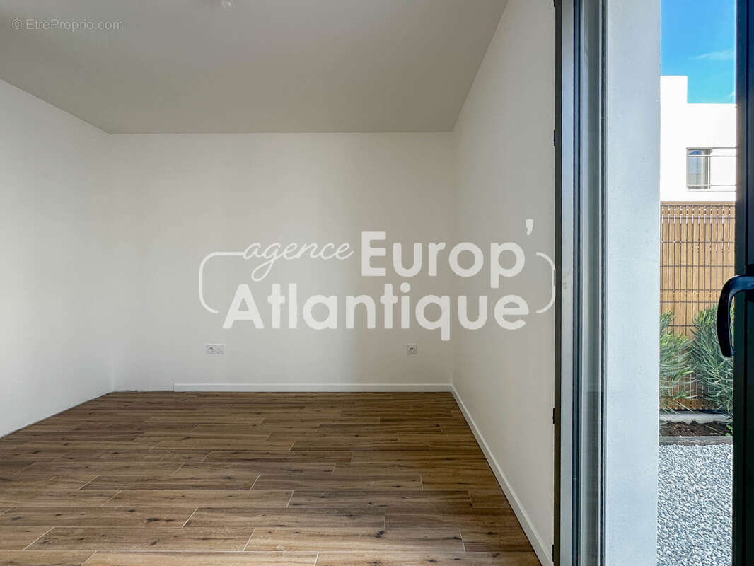 Appartement à LES MATHES