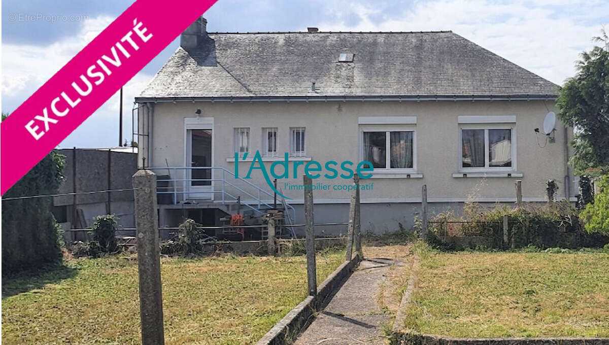Maison à LA SALLE-ET-CHAPELLE-AUBRY