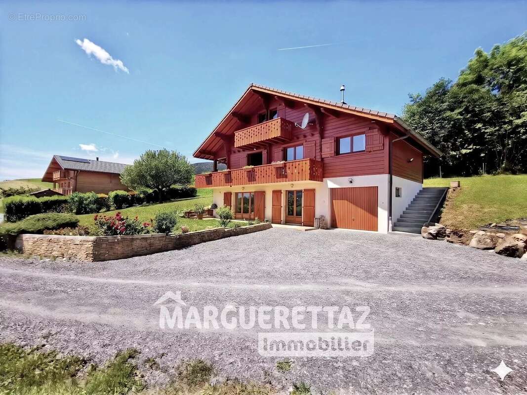 Maison à HABERE-LULLIN