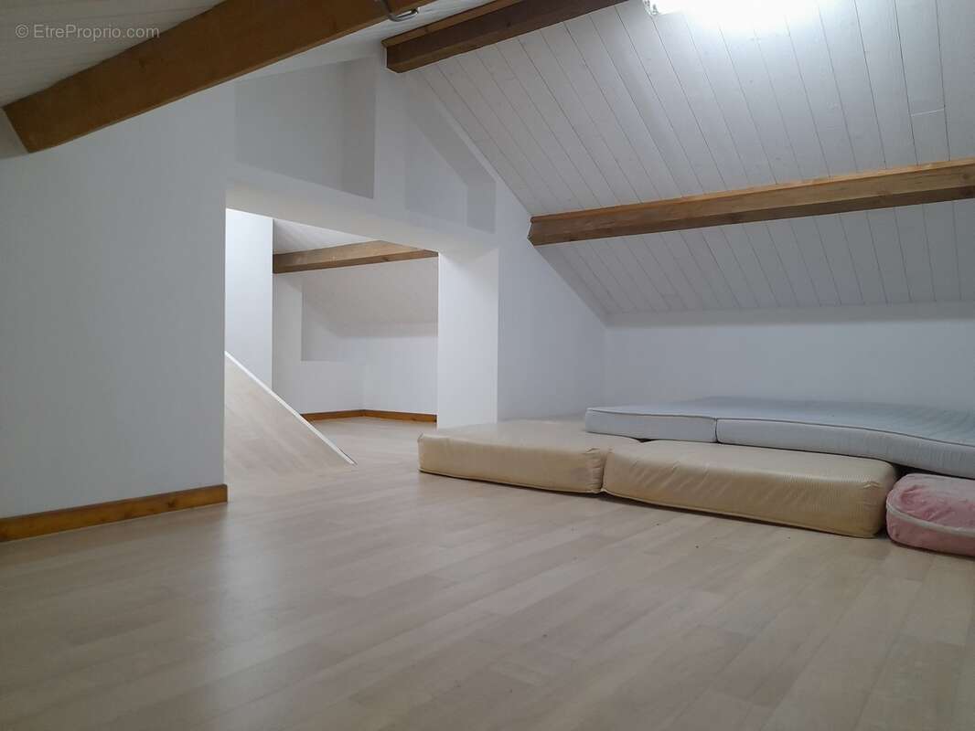 Maison / Pavillon 74 m2 + Combles aménagés  NANCAIS ( 18 ) - photo 12