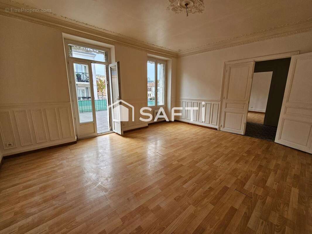 Photo 3 - Appartement à MONTEREAU-FAULT-YONNE