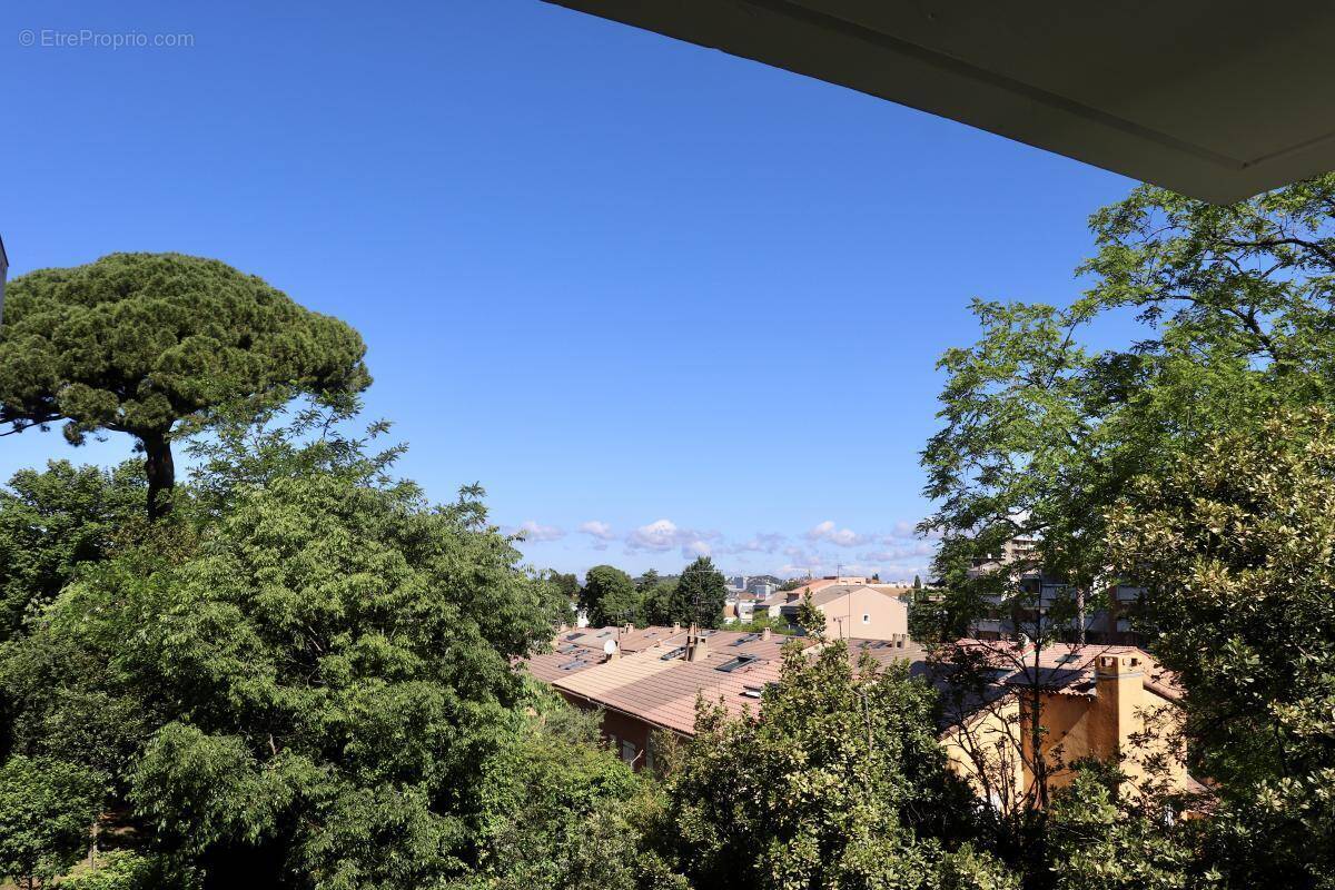 Appartement à MARSEILLE-9E