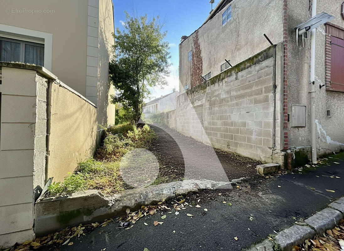 Terrain à RIS-ORANGIS