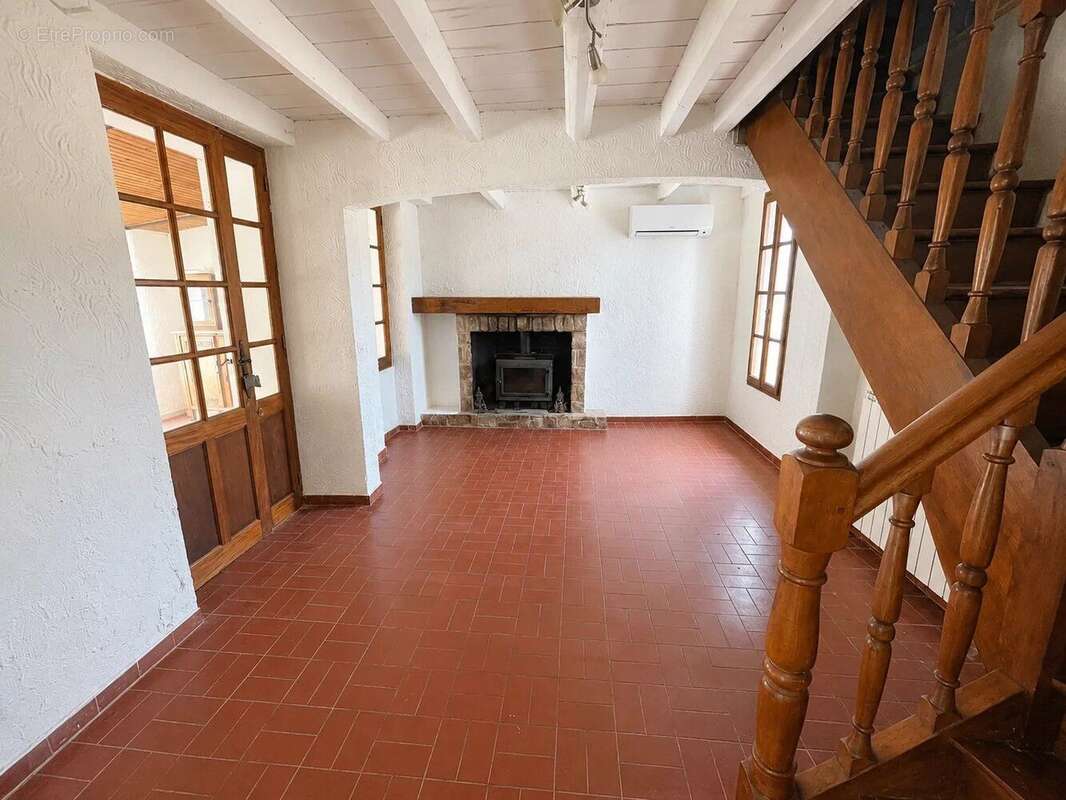 Maison à GONFARON