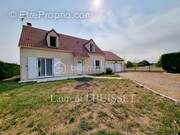 Maison à NEUVY-EN-SULLIAS