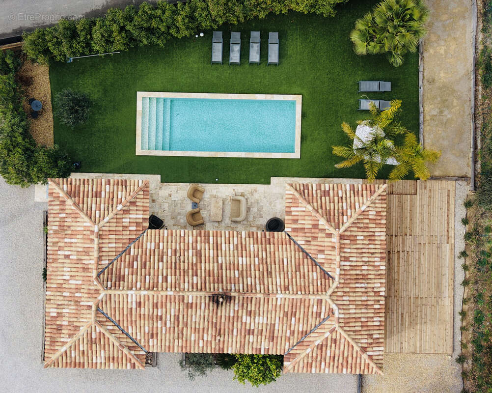 Maison à PLAN-DE-LA-TOUR