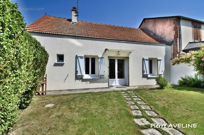 Maison à DAMMARIE