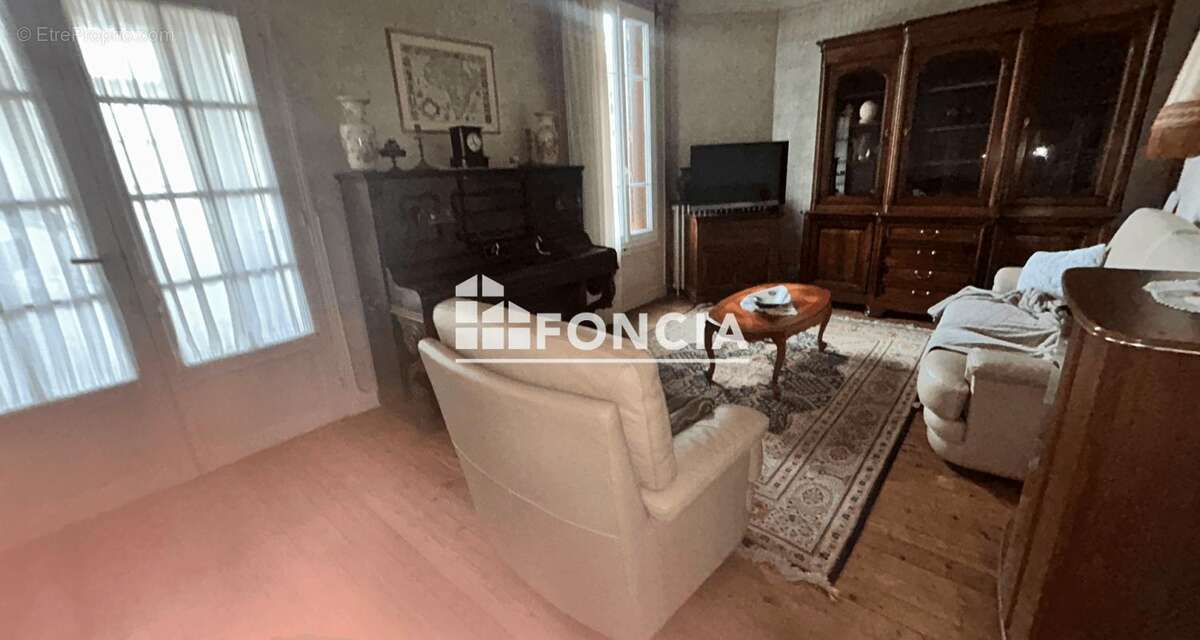 Maison à CONFLANS-SAINTE-HONORINE