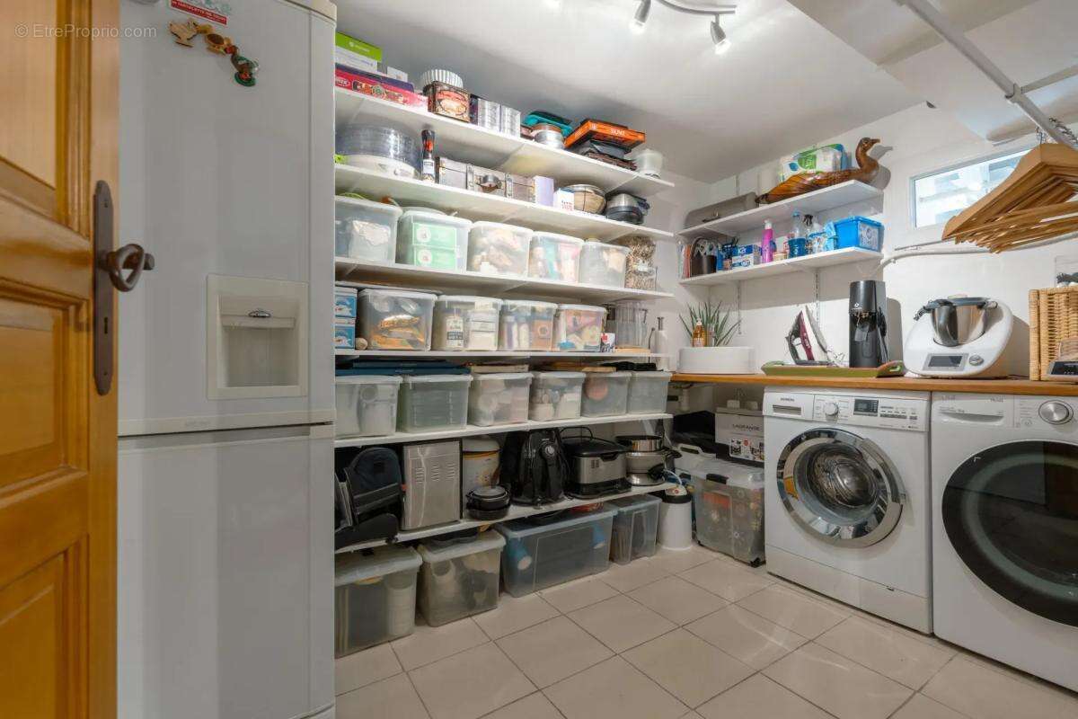 Maison rénovée 6 pièces 153 m² à Antony - photo 18
