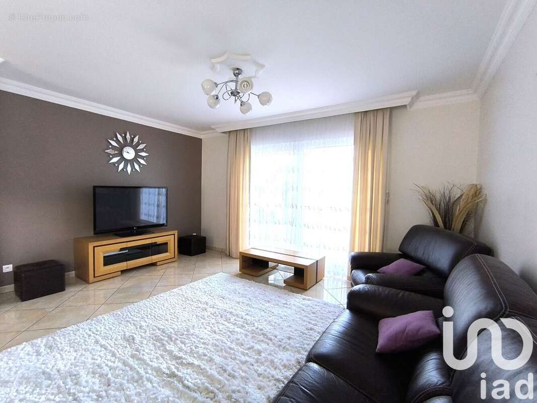 Photo 3 - Maison à SAINT-CHAMOND