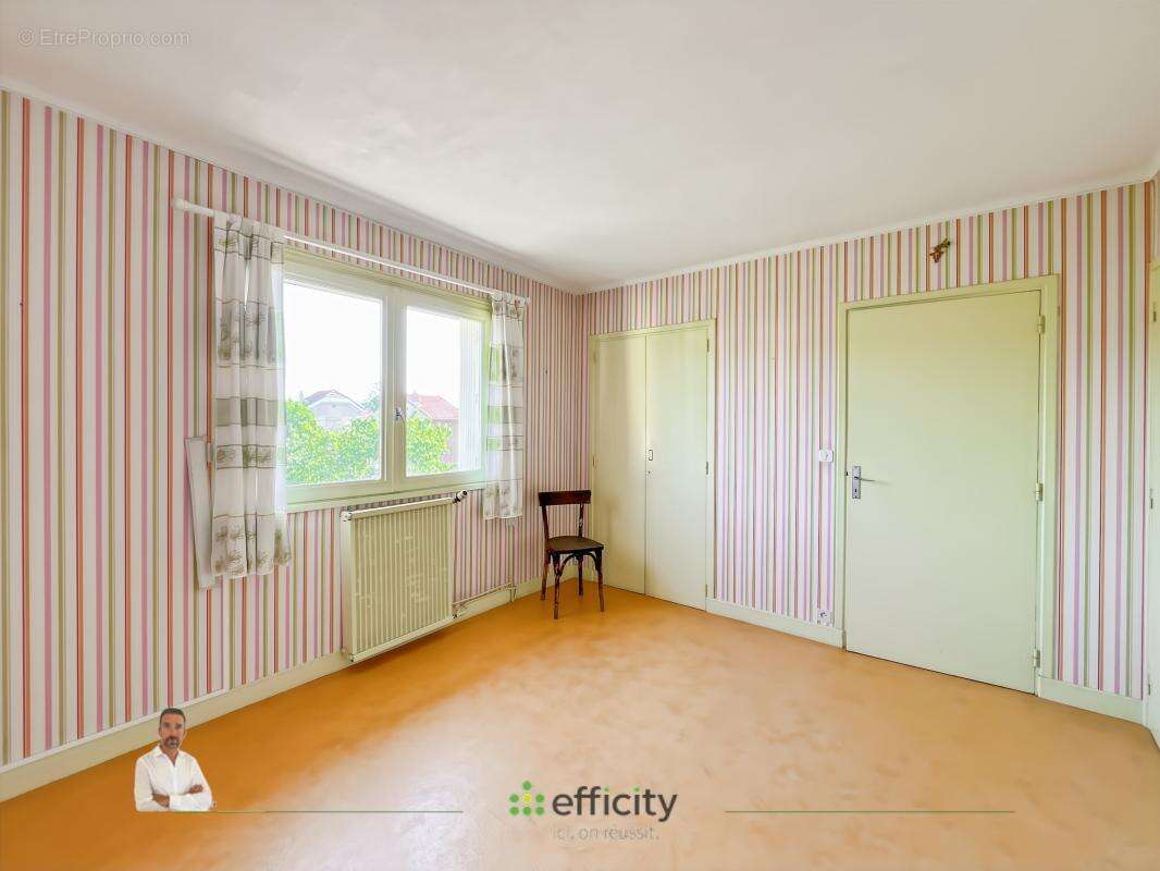 Maison 151 m² à Issoire  - photo 5
