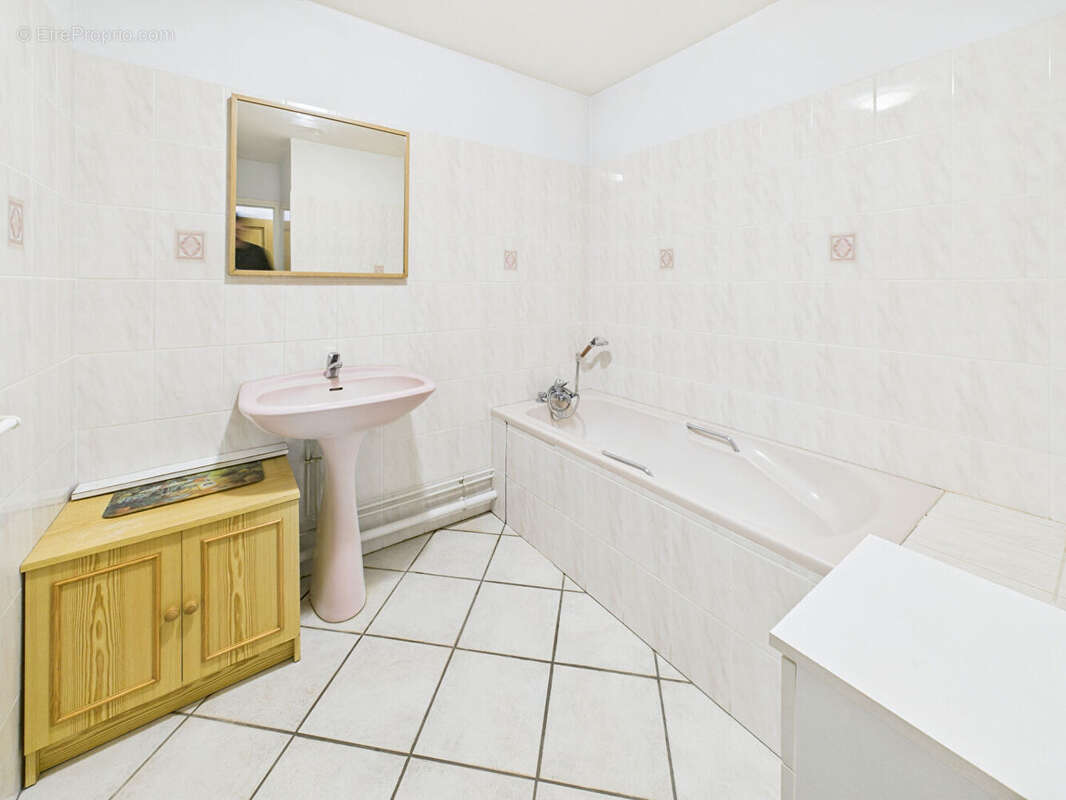 À l'intérieur, à l'extérieur, tout ici respire l'espace et la liberté ! - photo 10