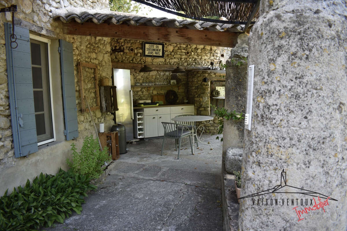 Maison à CRESTET