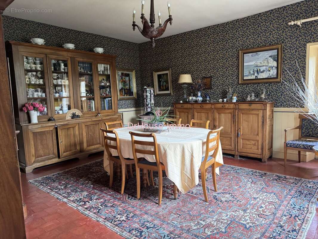 Maison 246 m² à Bieville-Beuville  - photo 79