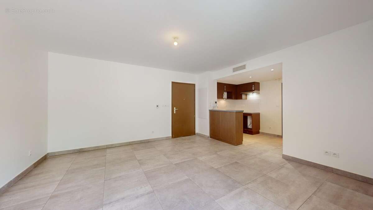 Appartement à MARSEILLE-12E